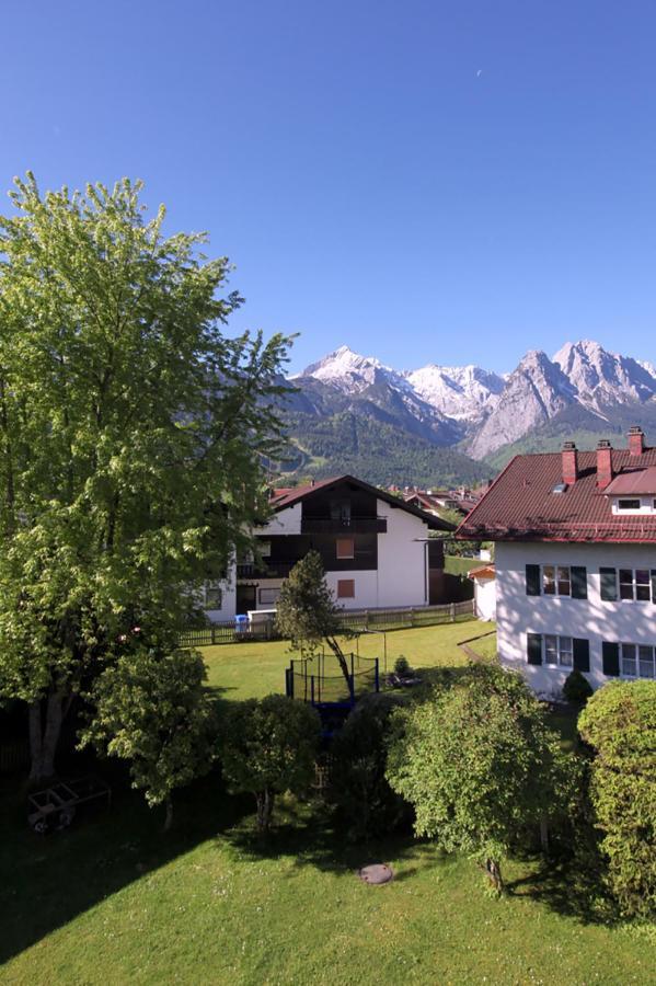 Ferienwohnung Alpspitznest Гармиш-Партенкирхен Экстерьер фото